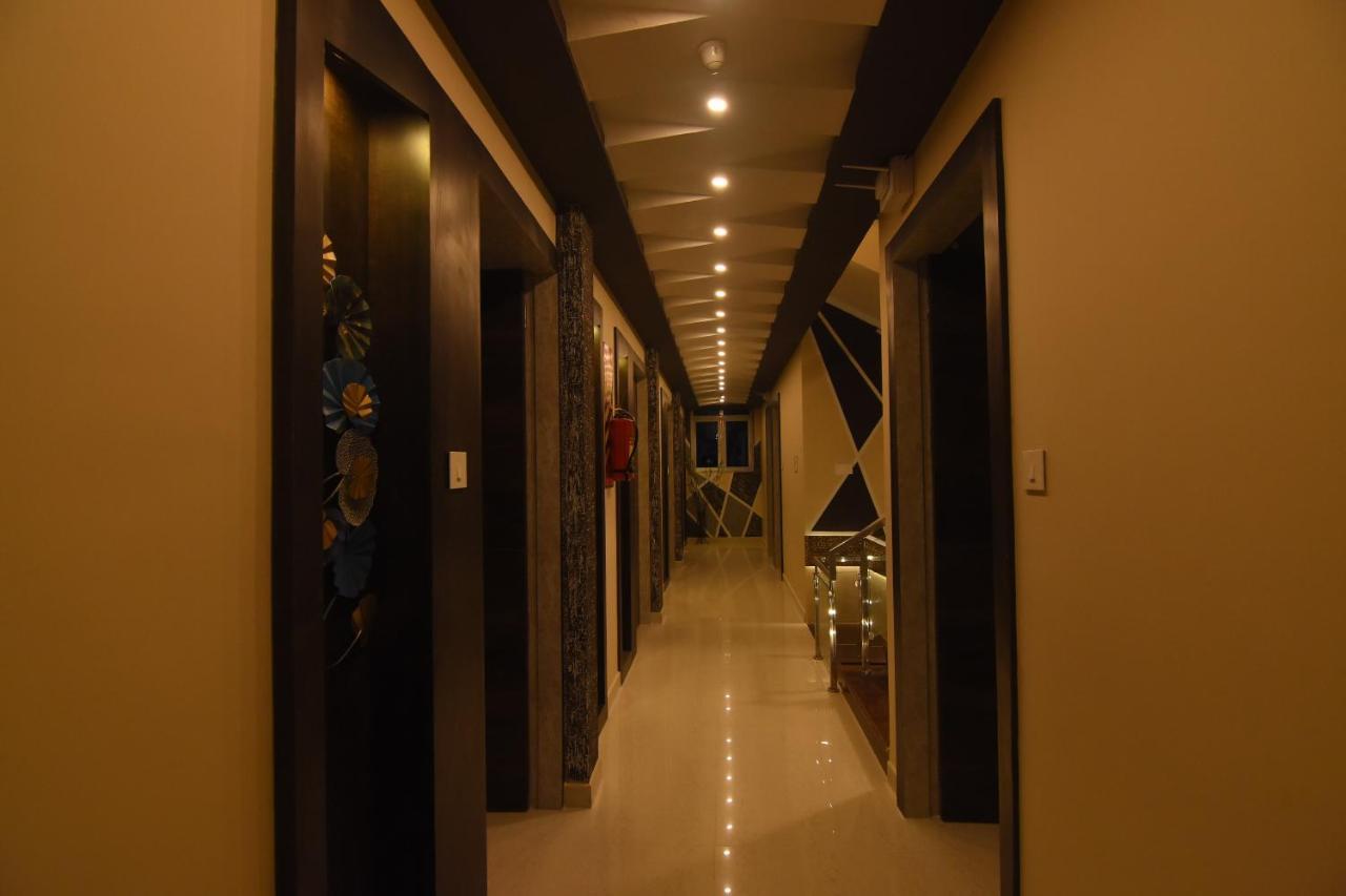 Hotel Atlantis Kumbakonam Luaran gambar